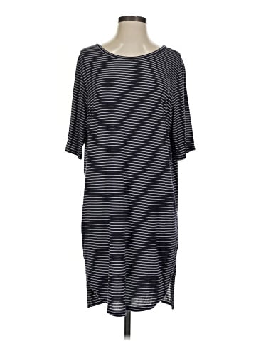 Gap Body 3/4 Sleeve T-Shirt (view 1)