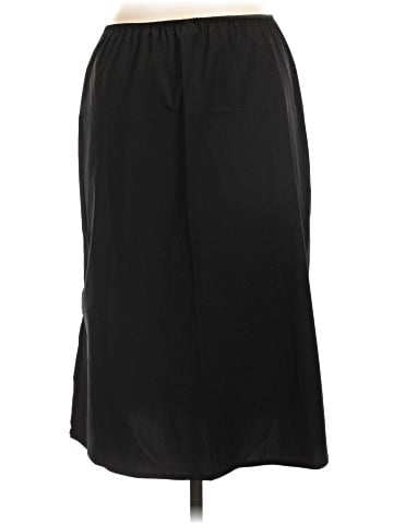 Uniqlo Casual Skirt (view 2)