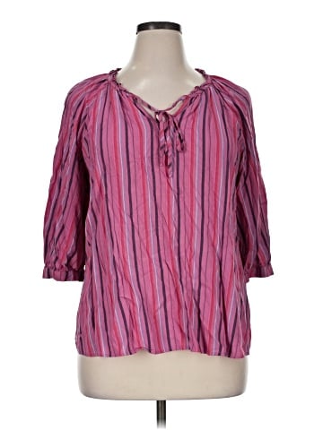 a.n.a. A New Approach 3/4 Sleeve Blouse (view 1)