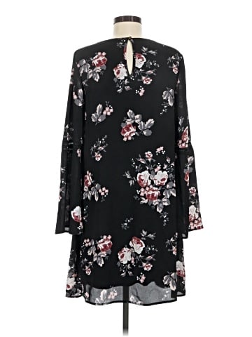 Isabel Maternity Casual Dress (view 2)