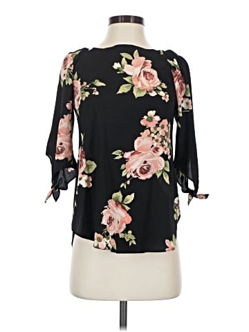 Status by Chenault 3/4 Sleeve Blouse (view 1)
