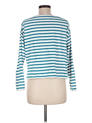 Old Navy Long Sleeve T-Shirt (view 2)