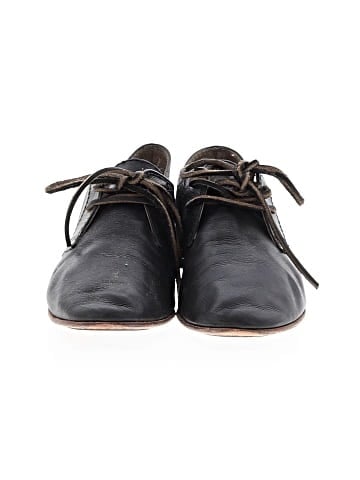 Unbranded Flats (view 2)