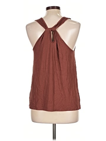 Old Navy Sleeveless T-Shirt (view 2)