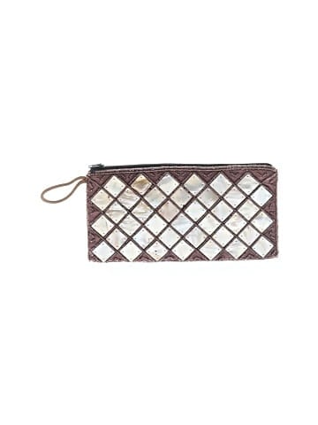 Unbranded Wristlet (view 1)