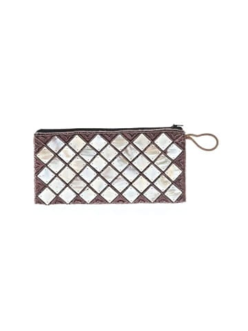 Unbranded Wristlet (view 2)