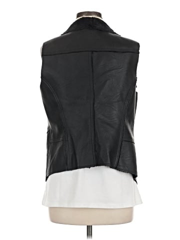 Baccini Faux Fur Vest (view 2)