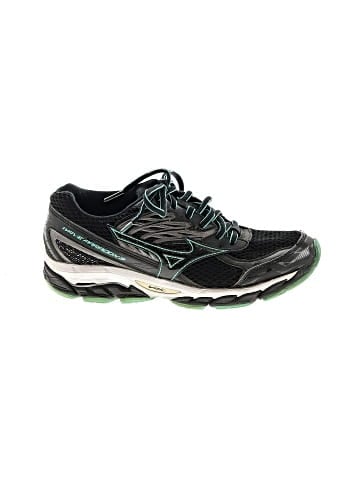 Mizuno Sneakers (view 1)