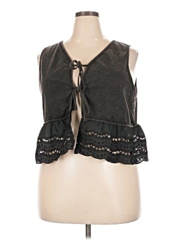Unbranded Sleeveless Blouse (view 1)