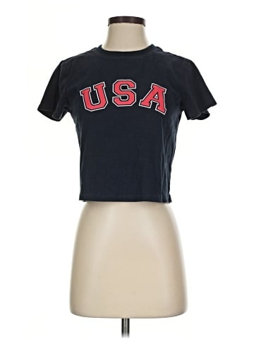 Le Lis Short Sleeve T-Shirt (view 1)