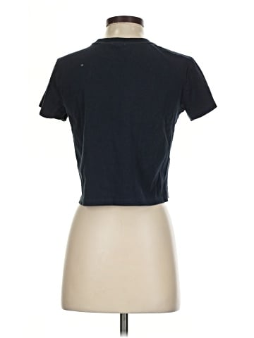 Le Lis Short Sleeve T-Shirt (view 2)