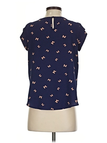 E&M Collection Short Sleeve Blouse (view 2)