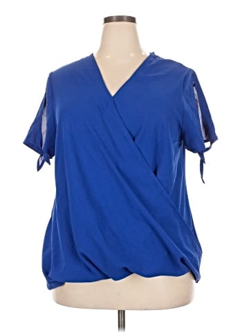 Unbranded Short Sleeve Blouse (view 1)