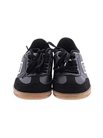 Umbro Sneakers (view 2)