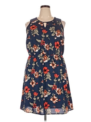 Market and Spruce Casual Dress (view 1)