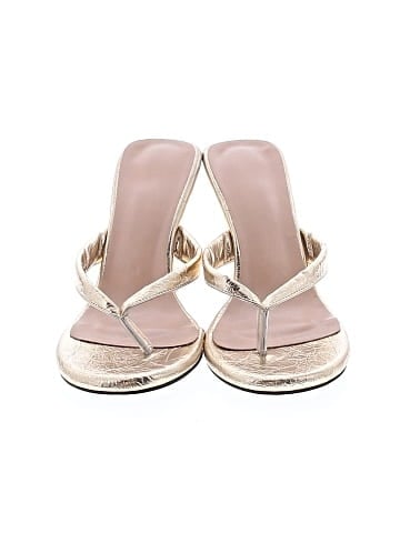 Unbranded Wedges (view 2)