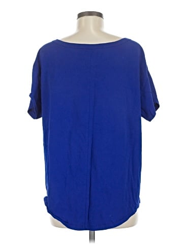 Fabletics Short Sleeve T-Shirt (view 2)
