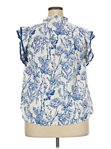 She + Sky Short Sleeve Blouse (view 2)