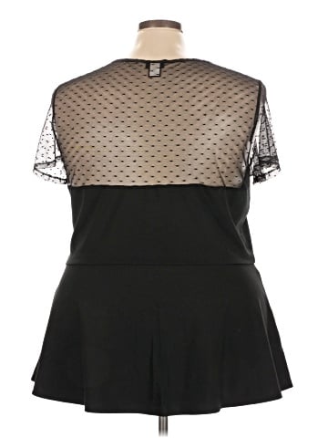 Torrid Short Sleeve Top (view 2)