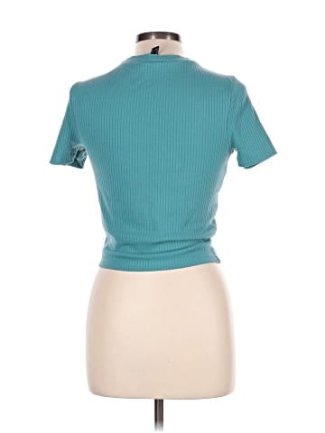 Forever 21 Short Sleeve T-Shirt (view 2)