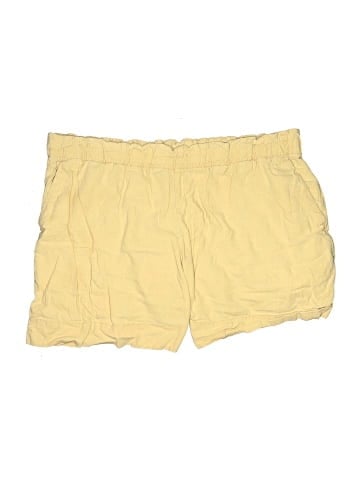 Gap Shorts (view 1)