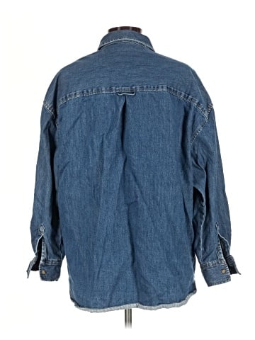 Old Navy Long Sleeve Button-Down Shirt (view 2)