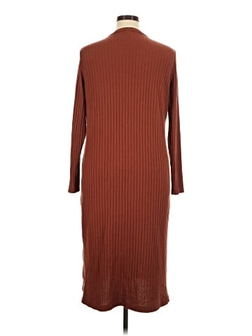Old Navy Casual Dress (view 2)