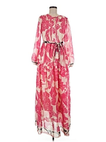Julia Jordan Casual Dress (view 1)