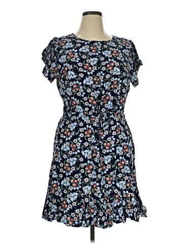 Ann Taylor LOFT Casual Dress (view 1)
