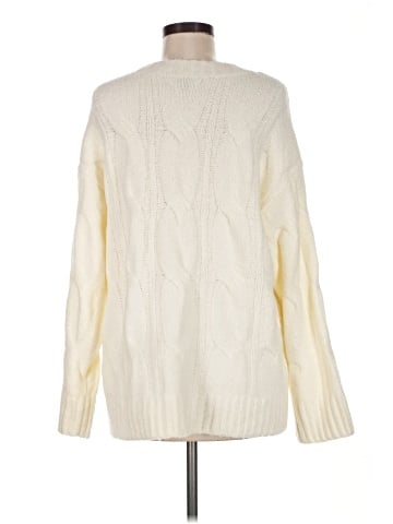 American Eagle Outfitters Pullover Sweater (view 2)