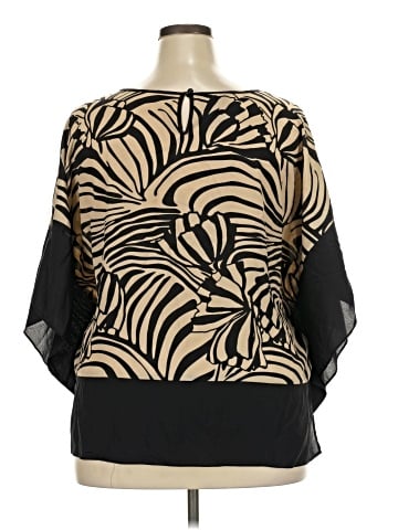 Beverly Drive 3/4 Sleeve Blouse (view 2)