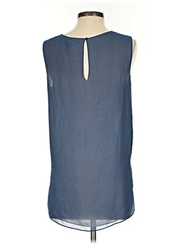 Vince. Sleeveless Silk Top (view 2)