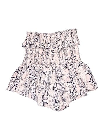 Elliatt Shorts (view 2)