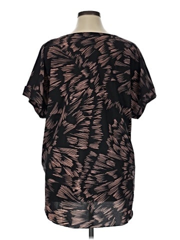 CAbi Short Sleeve Blouse (view 2)