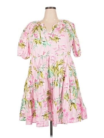 Crown & Ivy Casual Dress (view 1)