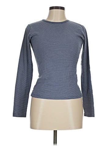 Brandy Melville Long Sleeve T-Shirt (view 1)
