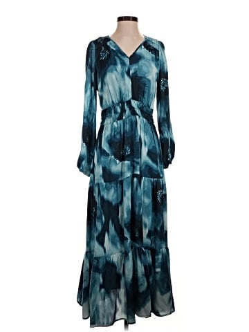 Simply Vera Vera Wang Casual Dress (view 1)