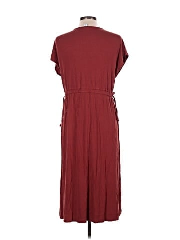 Old Navy Casual Dress (view 2)