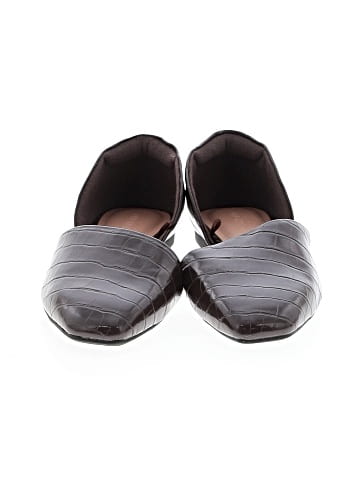 Old Navy Flats (view 2)