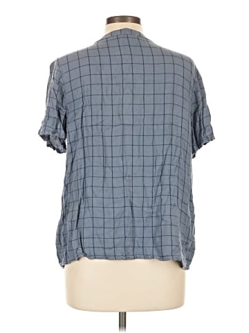 C&C California Short Sleeve Blouse (view 2)