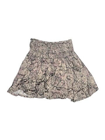 Karlie Skort (view 1)