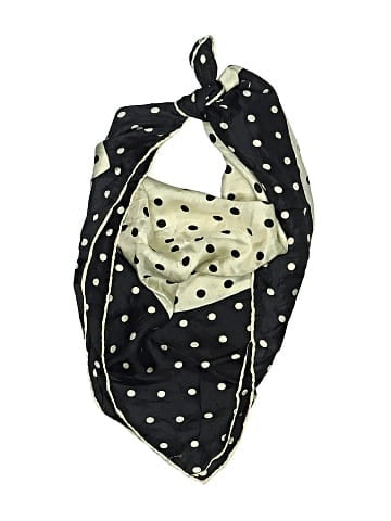 Vera Scarf (view 1)