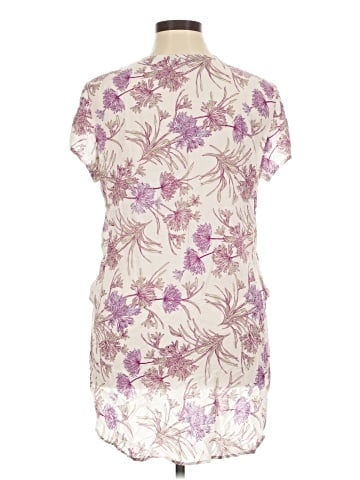 Express Outlet Short Sleeve Blouse (view 2)