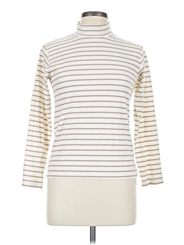 Uniqlo Turtleneck Sweater (view 1)