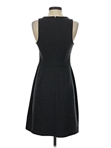 Old Navy Casual Dress (view 2)