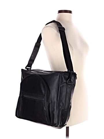 Unbranded Messenger (view 2)