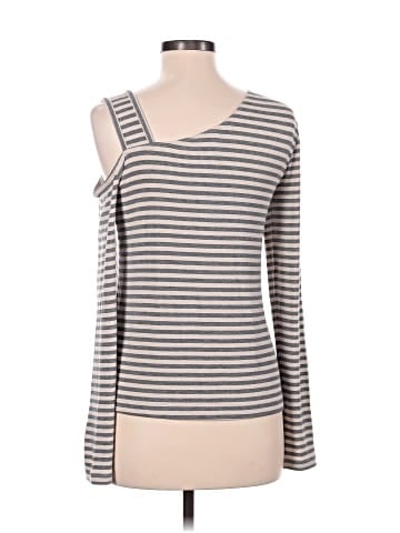 CAbi Long Sleeve T-Shirt (view 2)