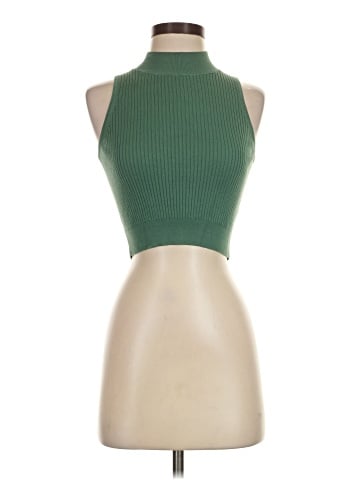 Uniqlo Pullover Sweater (view 1)