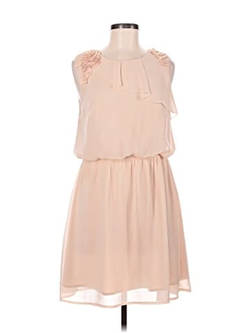 Esley Casual Dress (view 1)