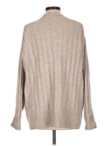 H&M Turtleneck Sweater (view 2)